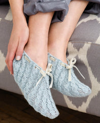 50 Knitted Gifts for Year-Round Giving: Designs for Every Season and Occasion Featuring Universal Yarn Deluxe Worsted