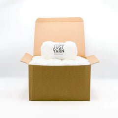 Just Yarn® Box of 12 600g/21oz